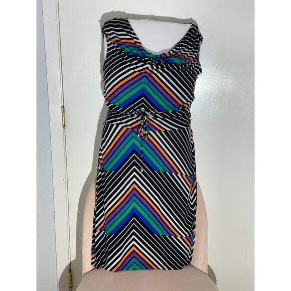 Calvin Klein Chevron Stripe Belted Dress – Size M - Picture 6 of 6
